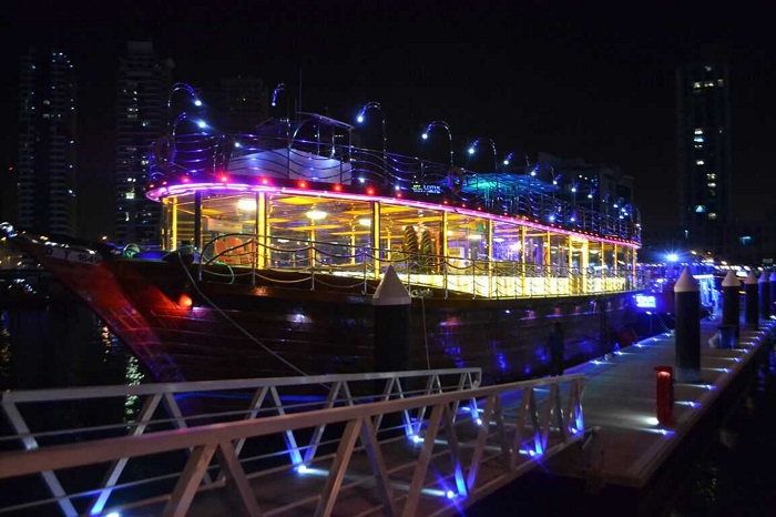 Evening Dhow Dinner in Marina